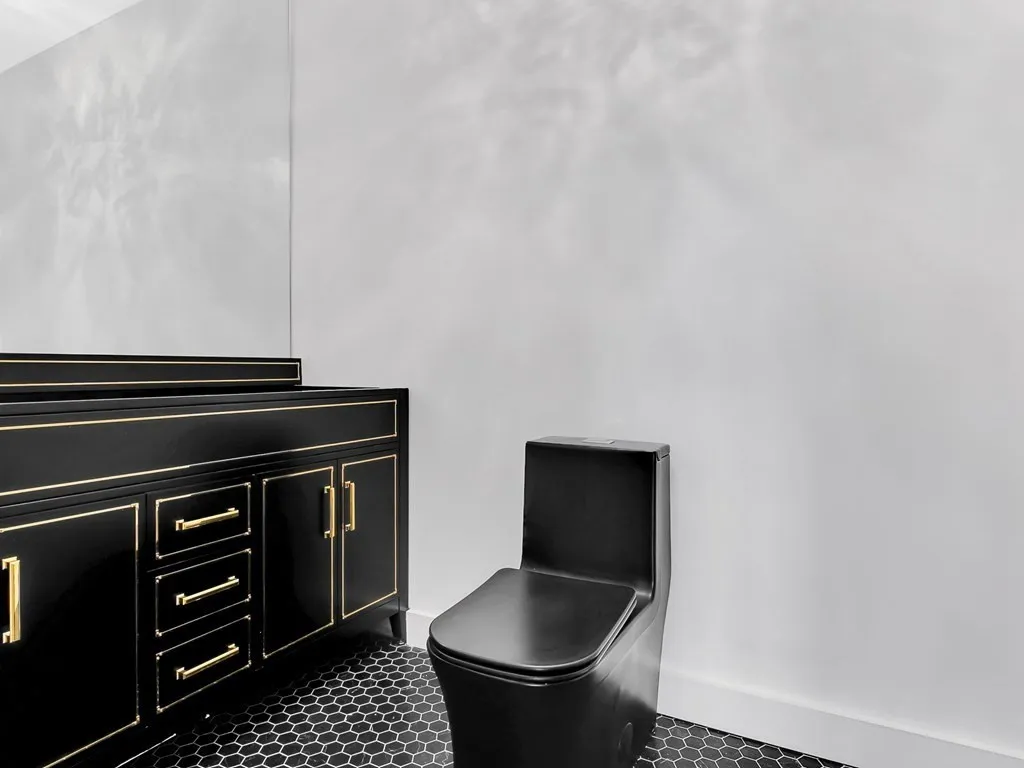 482 Columbus Ave, South End