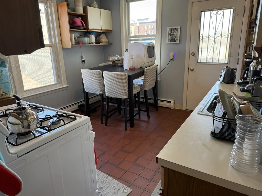 60 Pleasant St, Cambridgeport