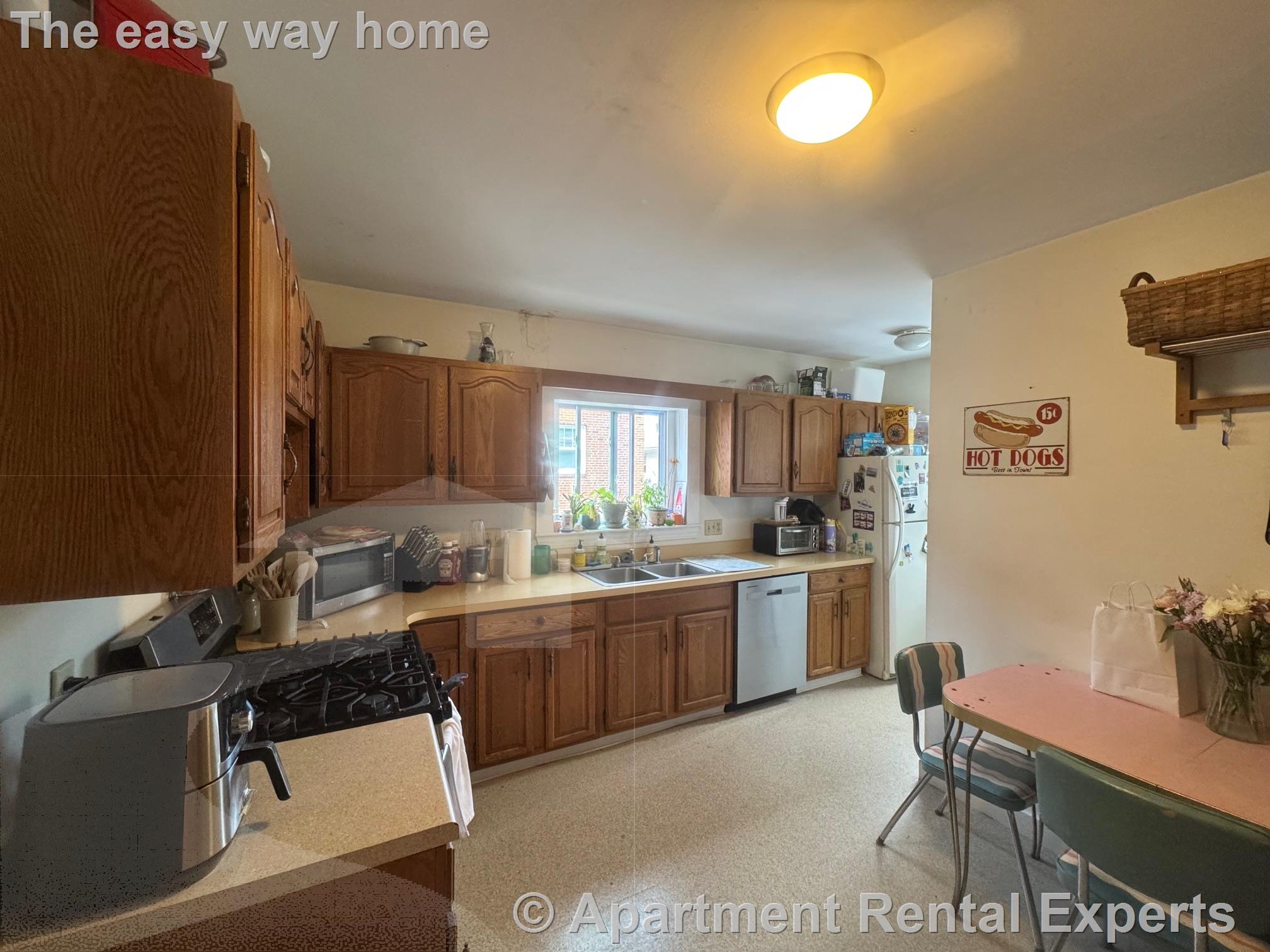 109 Orchard St, Davis Square