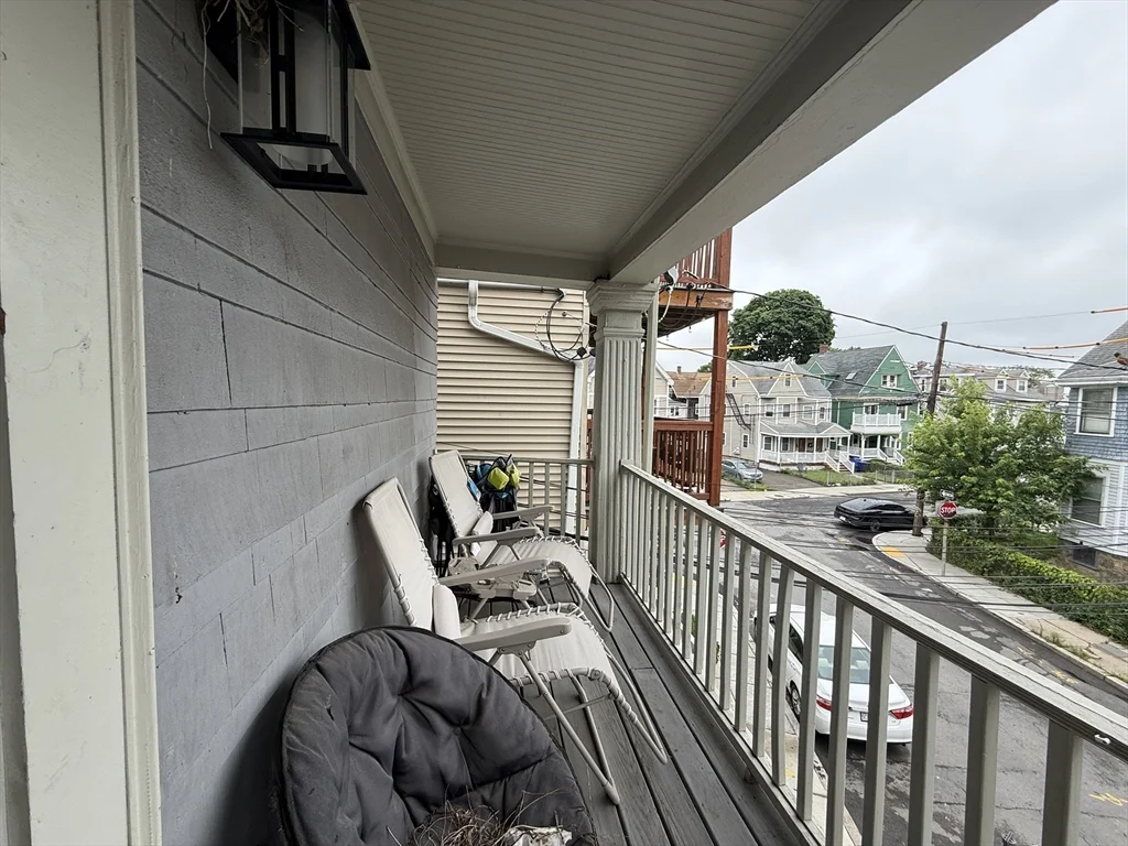 106 Chester St, Allston