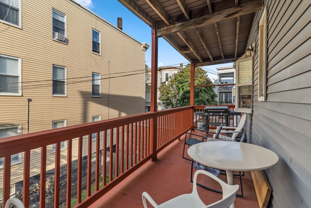 76 Marine Rd, South Boston