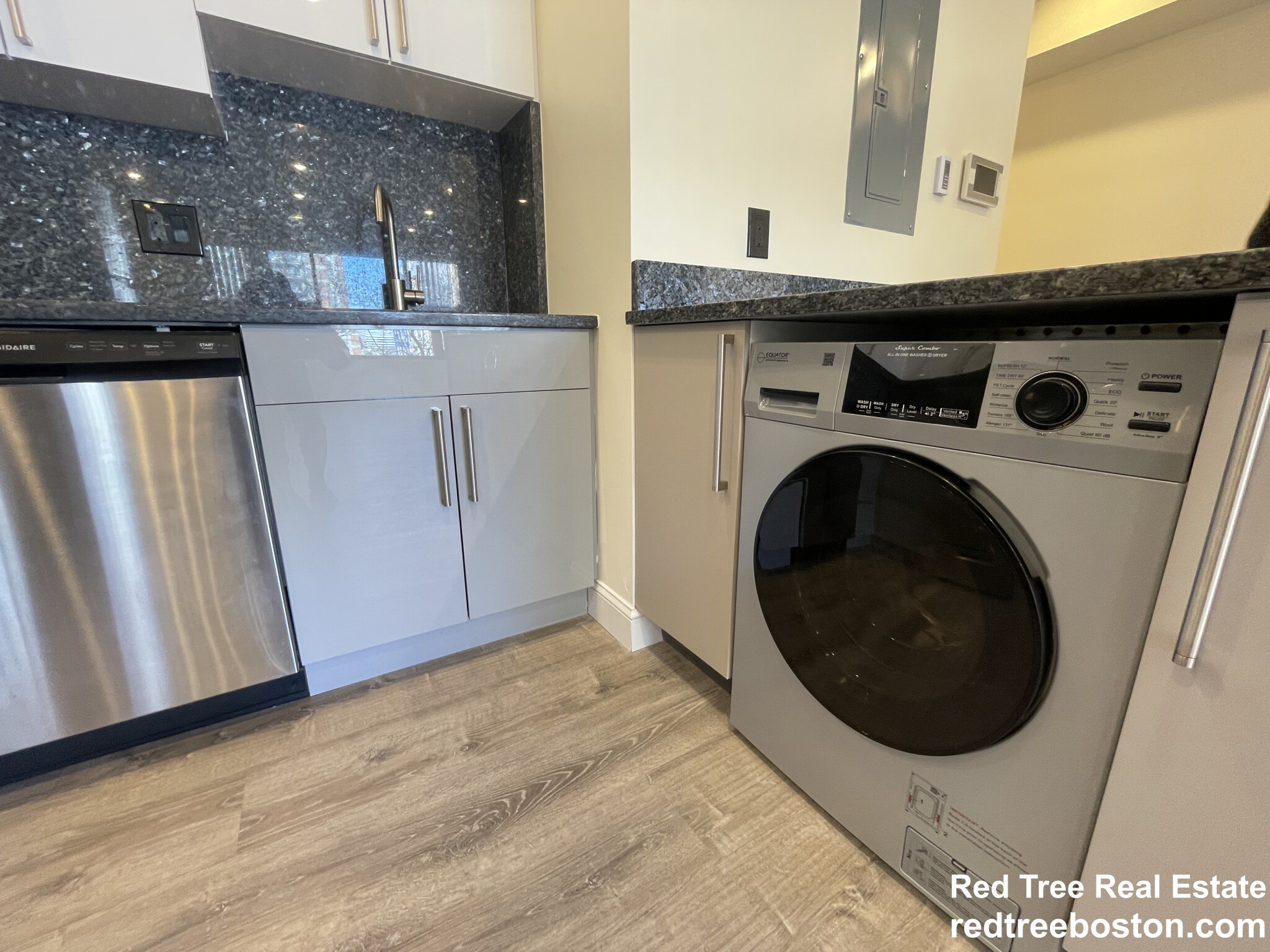 1028 Commonwealth Ave, Boston