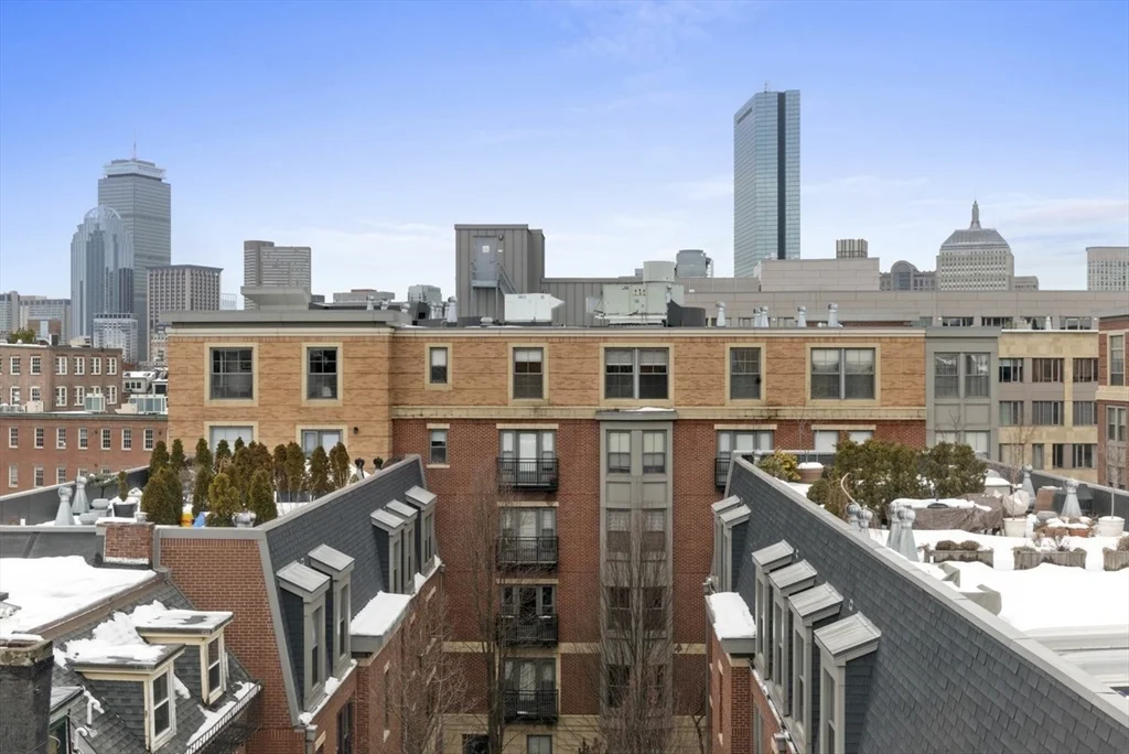 535 Harrison Ave, South End