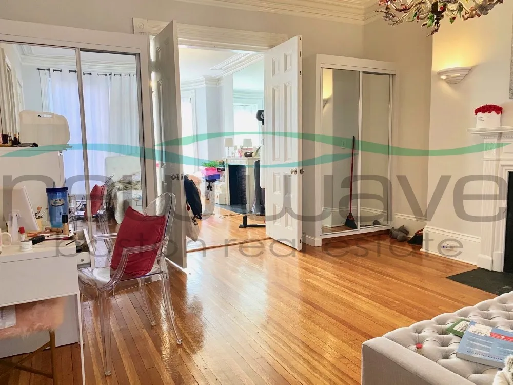 429 Marlborough St, Back Bay