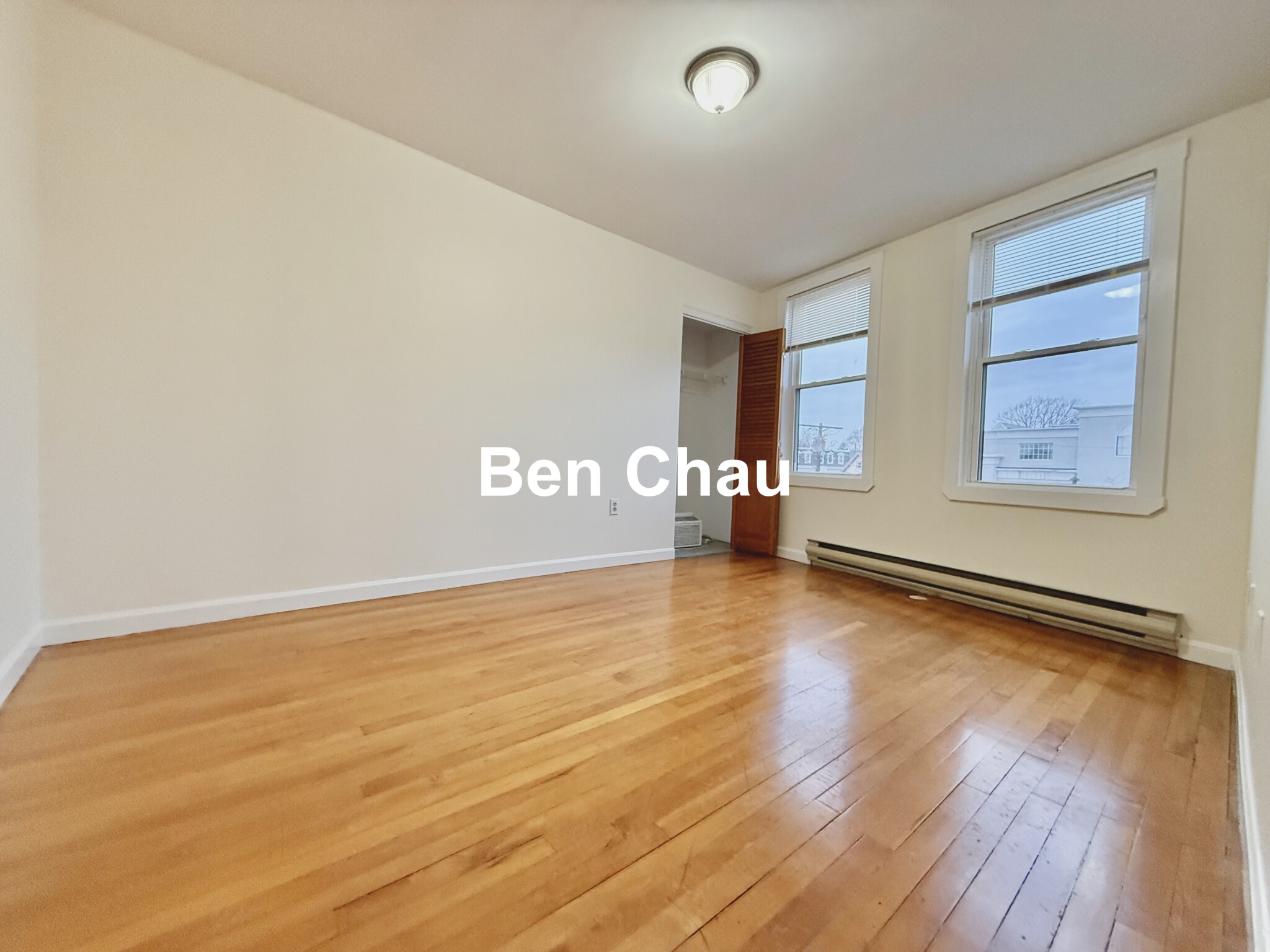 35 Davis Sq, Davis Square