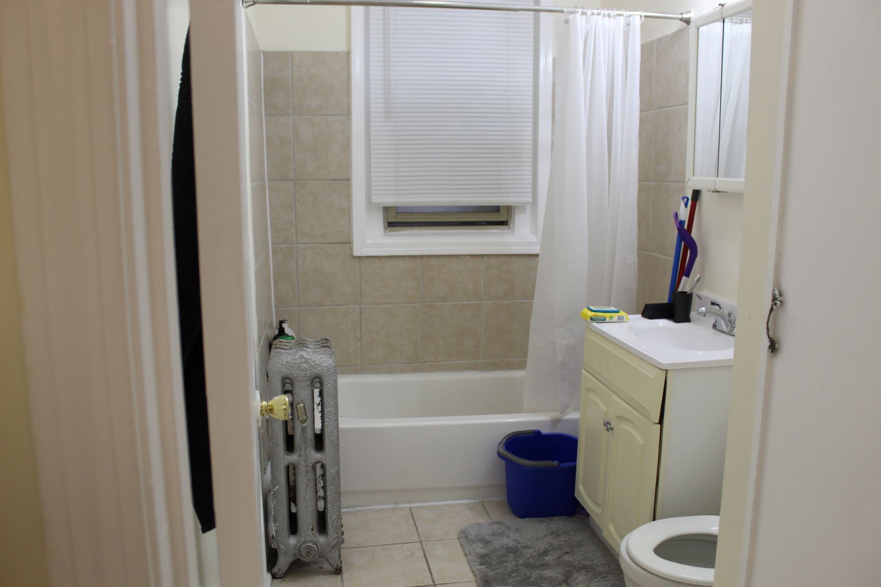 879 Beacon St, Fenway