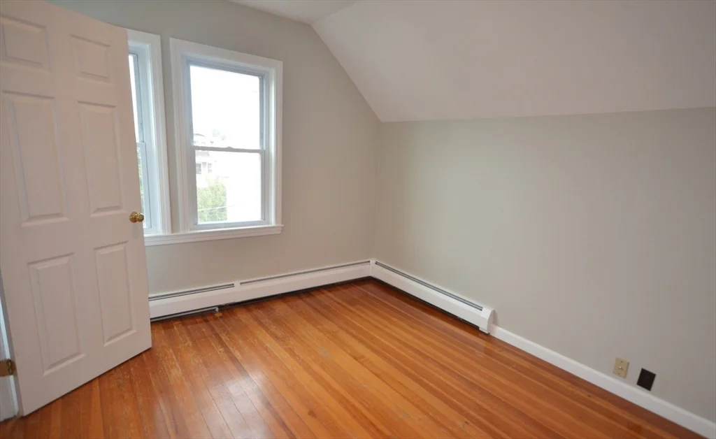 20 Benton Rd, Tufts University