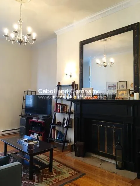 185 Beacon St, Back Bay