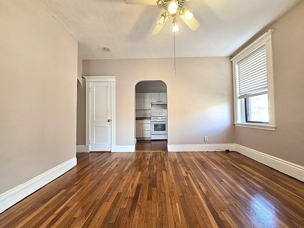 25 Alton Pl, Coolidge Corner
