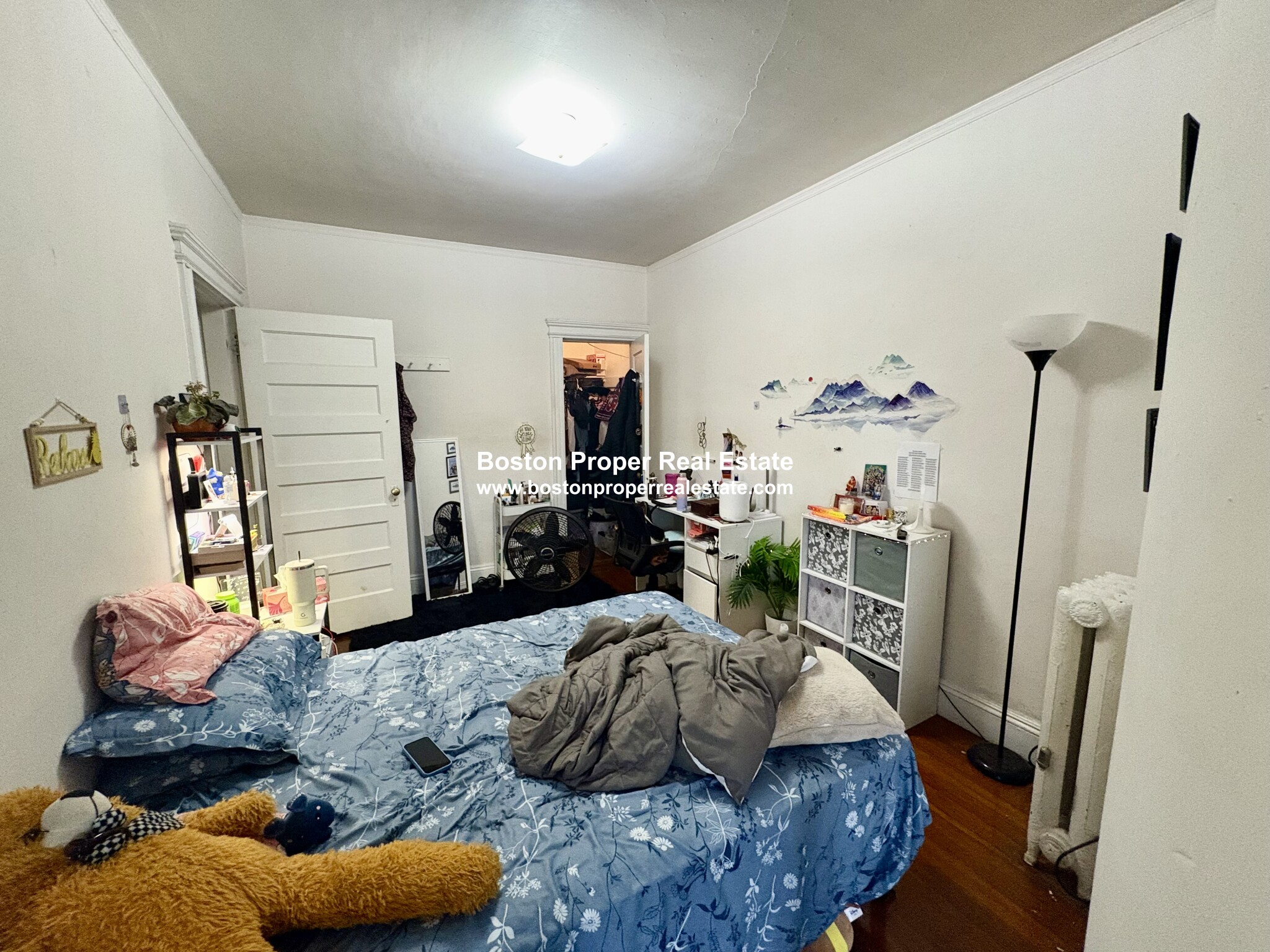 1911 Beacon St, Brookline