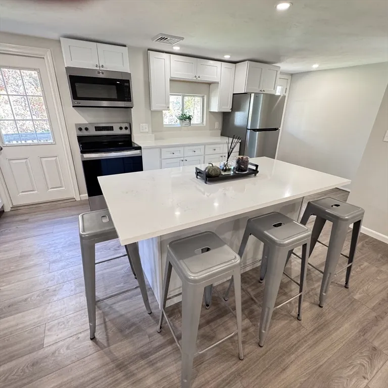 131 Worcester Providence Turnpike, Millbury