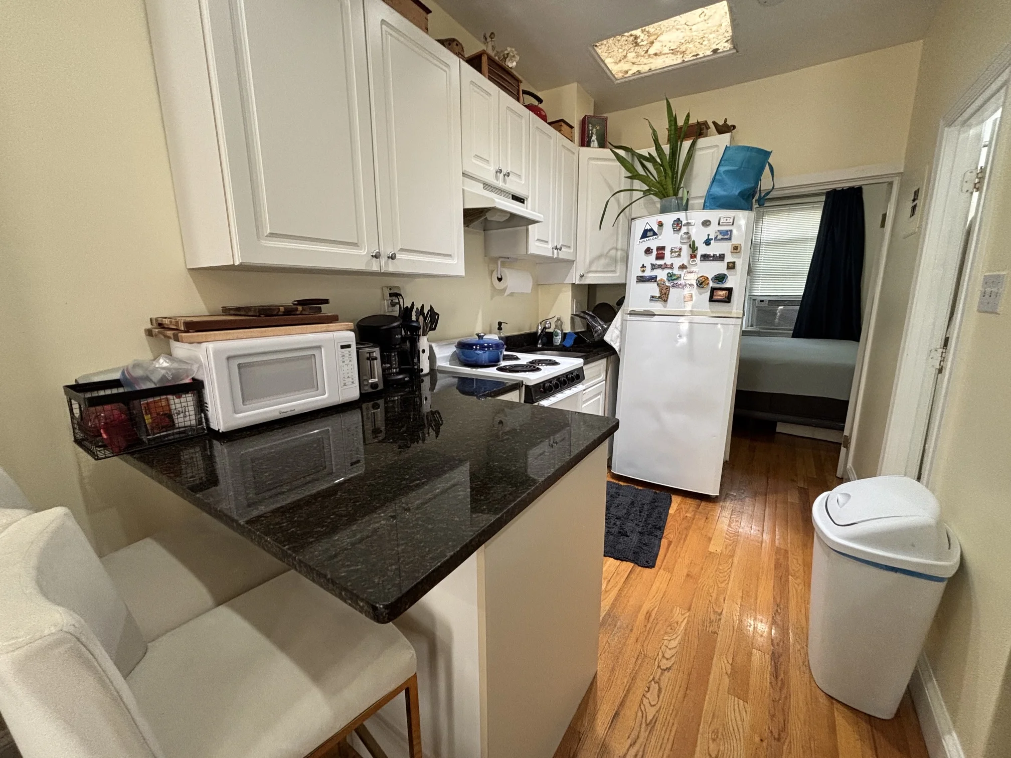 103 Charles St, Beacon Hill