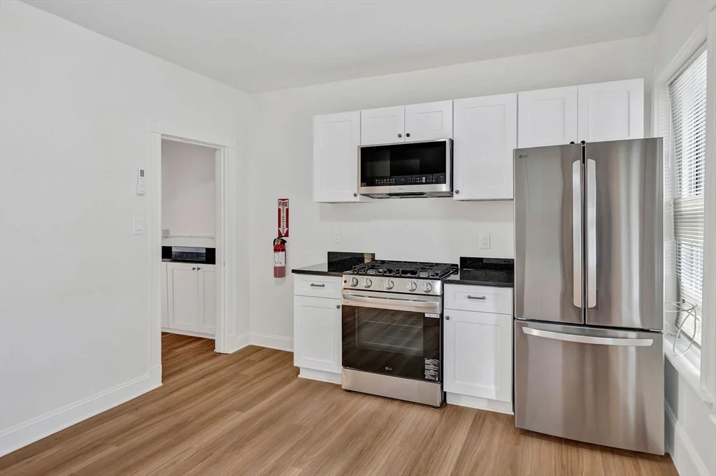 864 Huntington Ave, Mission Hill