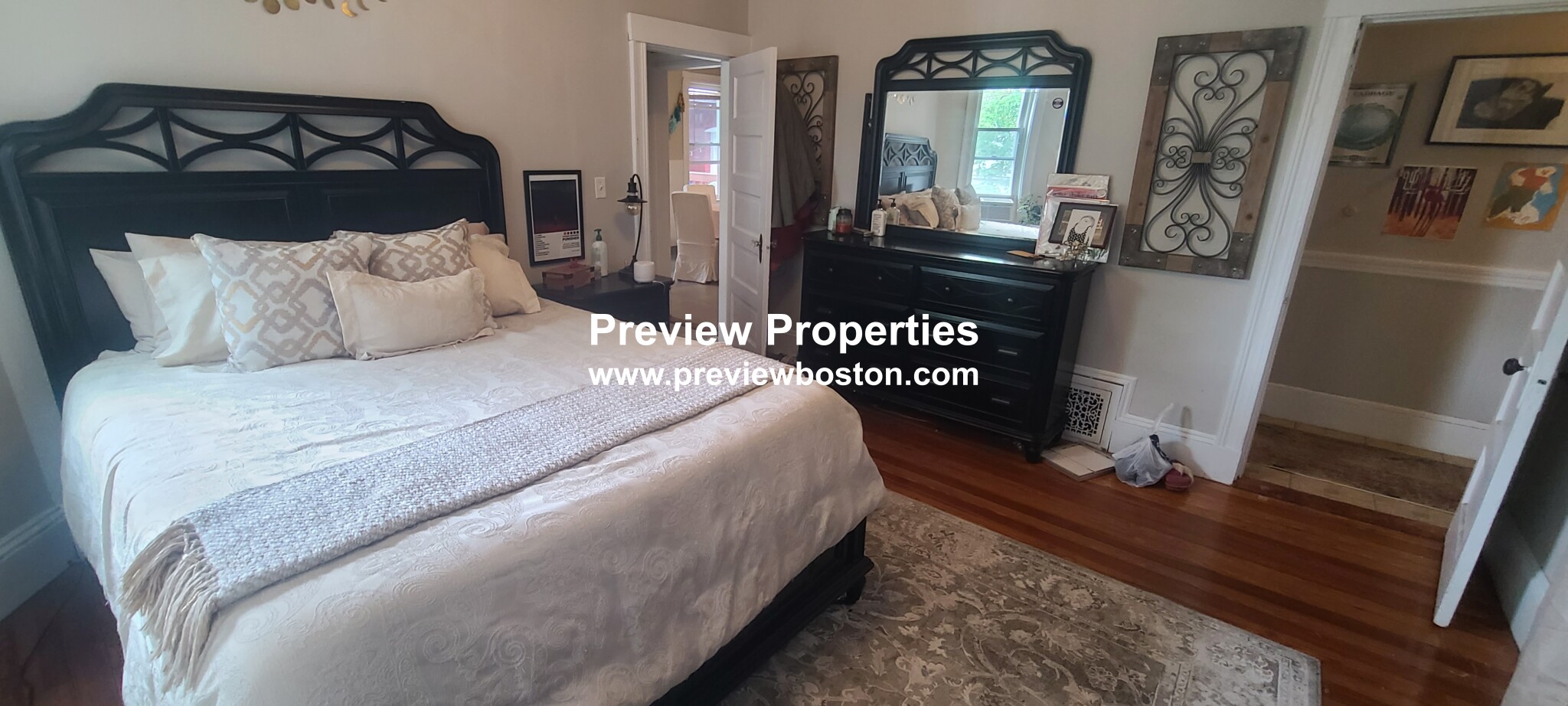 348 Faneuil St, Oak Square