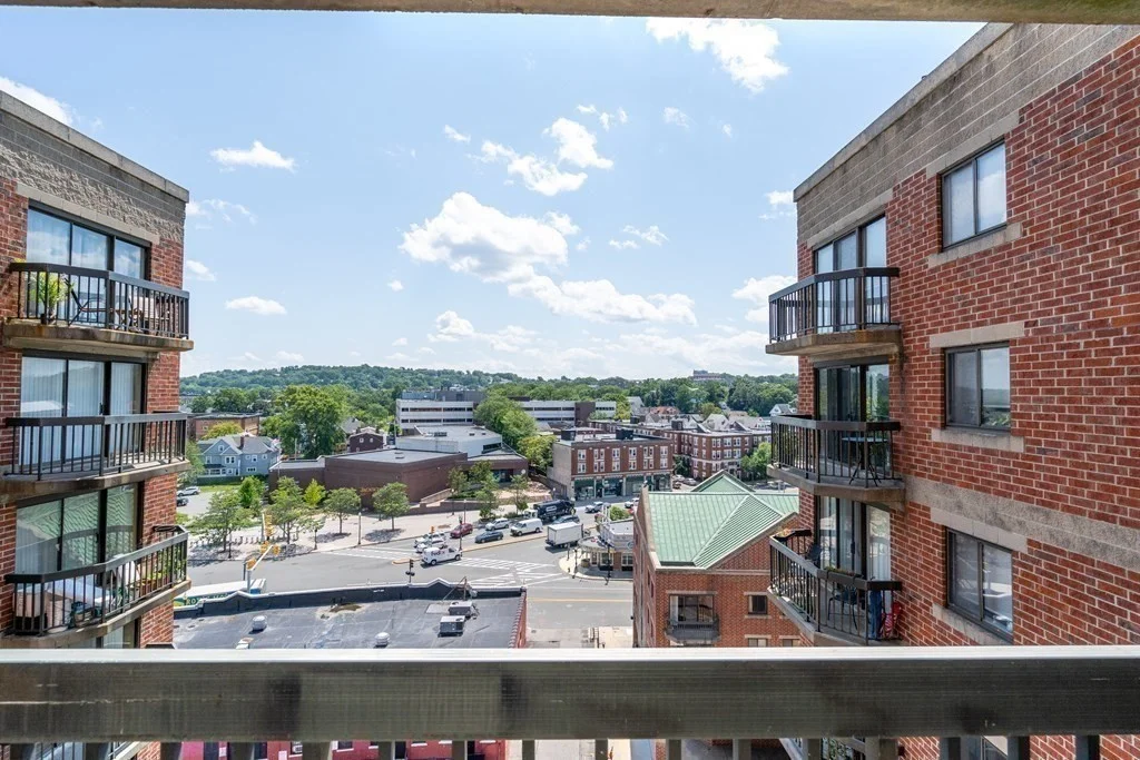 15 North Beacon St, Allston