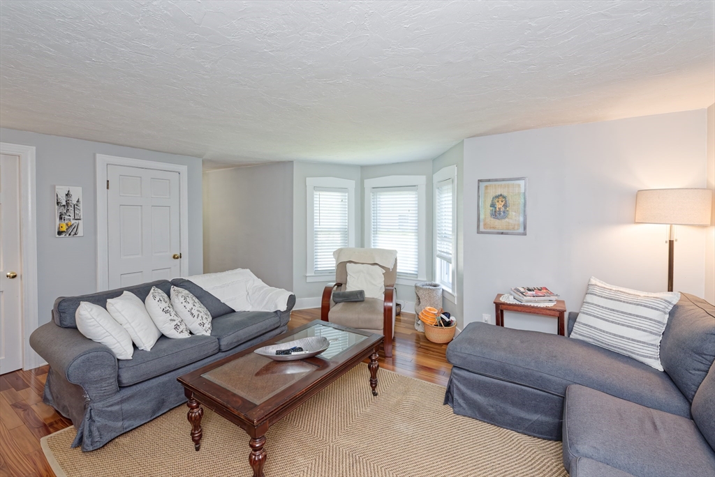 54 West Main, Marlborough