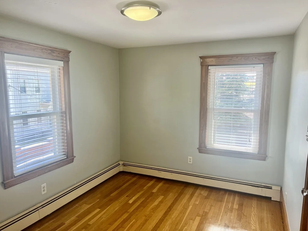 616 Adams Sr, Quincy