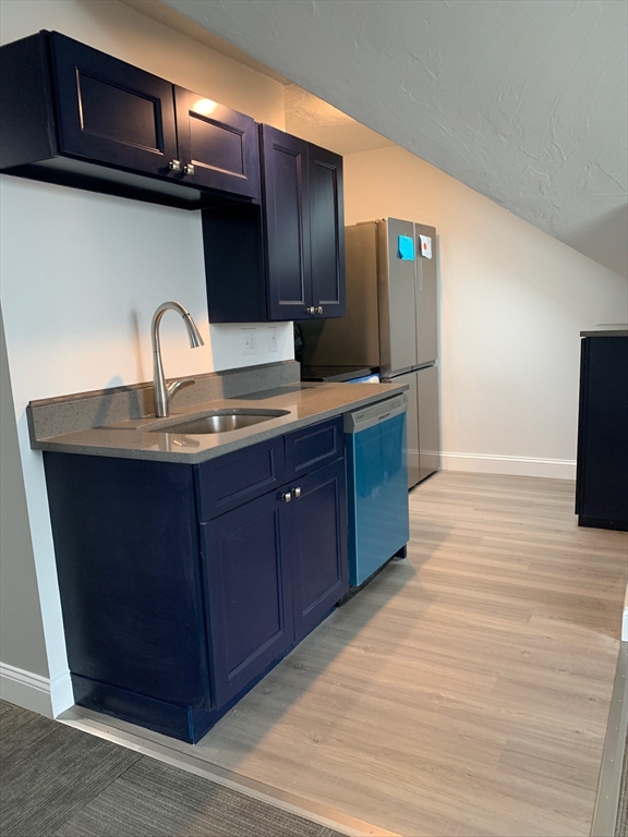 527 Nantasket Ave, Hull