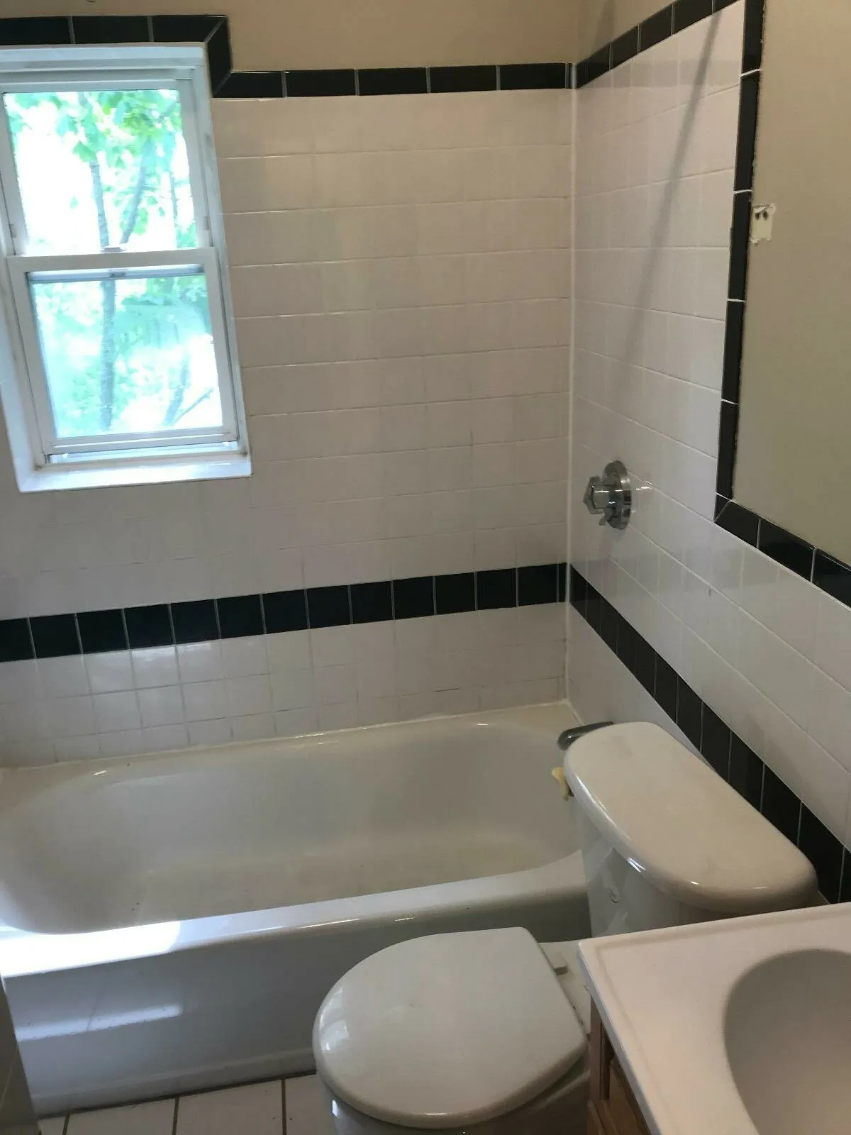 4 Cogswell Ave, North Cambridge