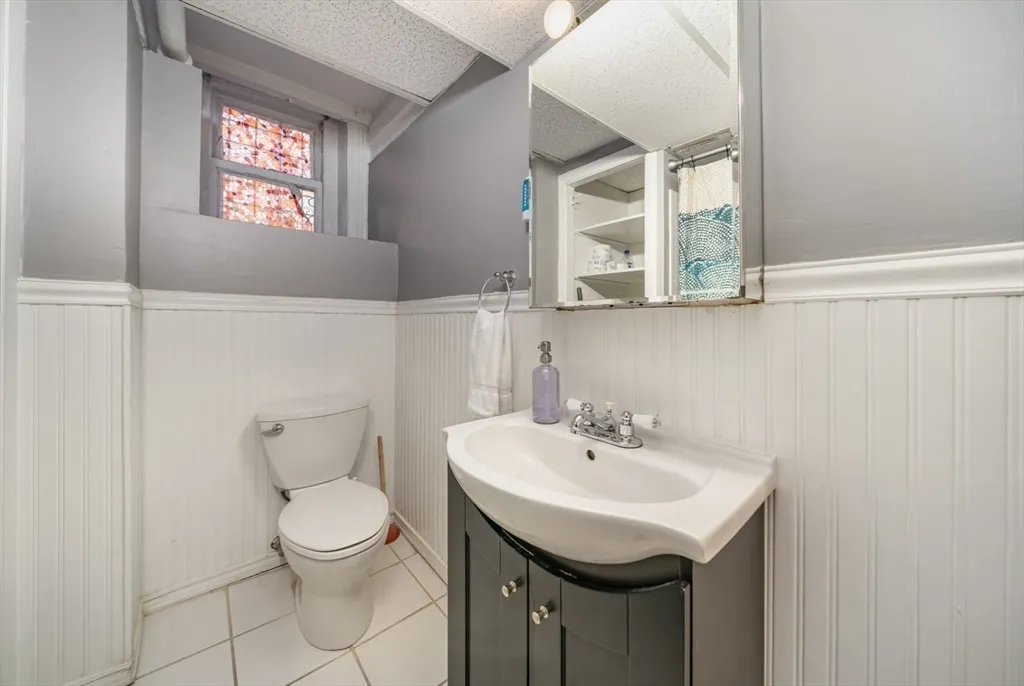 330 Dartmouth St, Back Bay