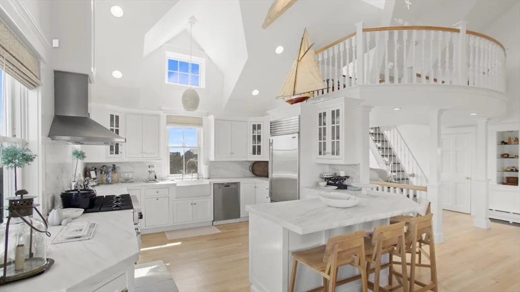 26 Old Tom Nevers, Nantucket