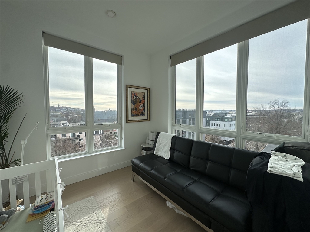 20 West Fifth St, South Boston