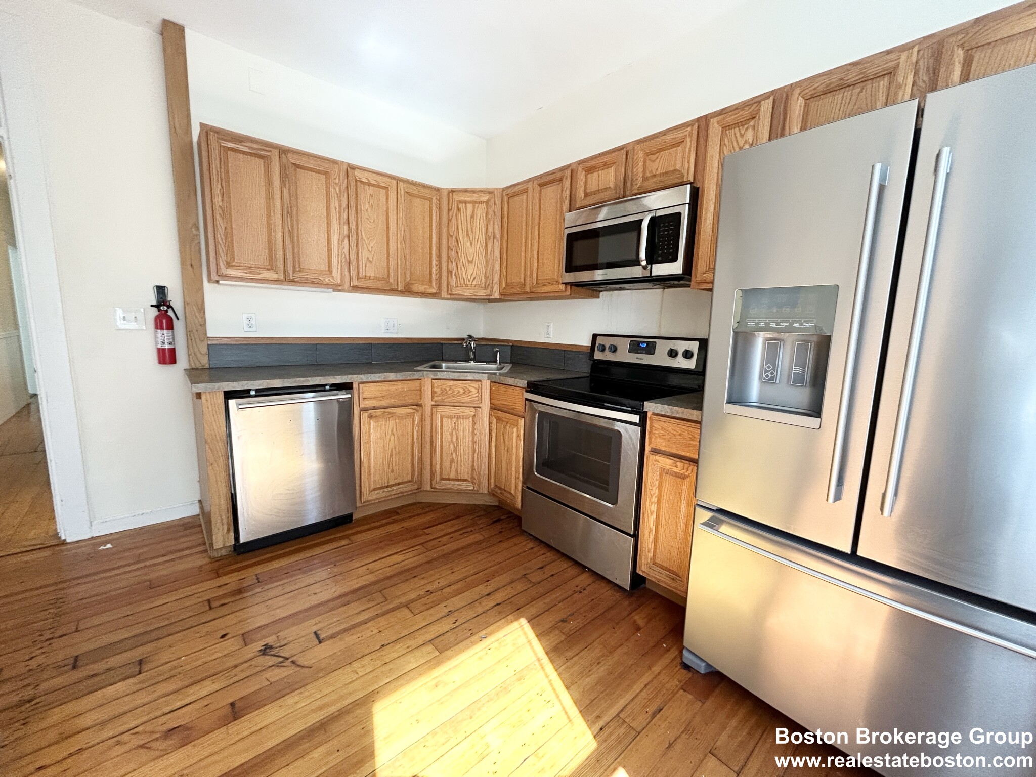 1 Folsom Ave, Mission Hill