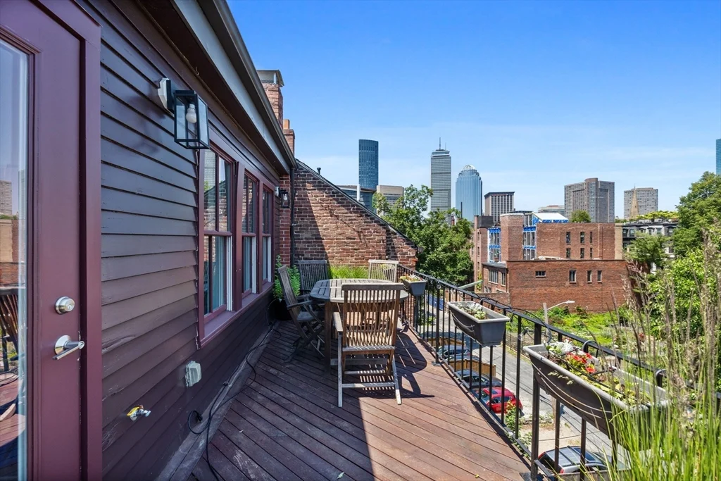 201 West Springfield, South End