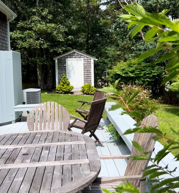 11 High Meadow, Oak Bluffs