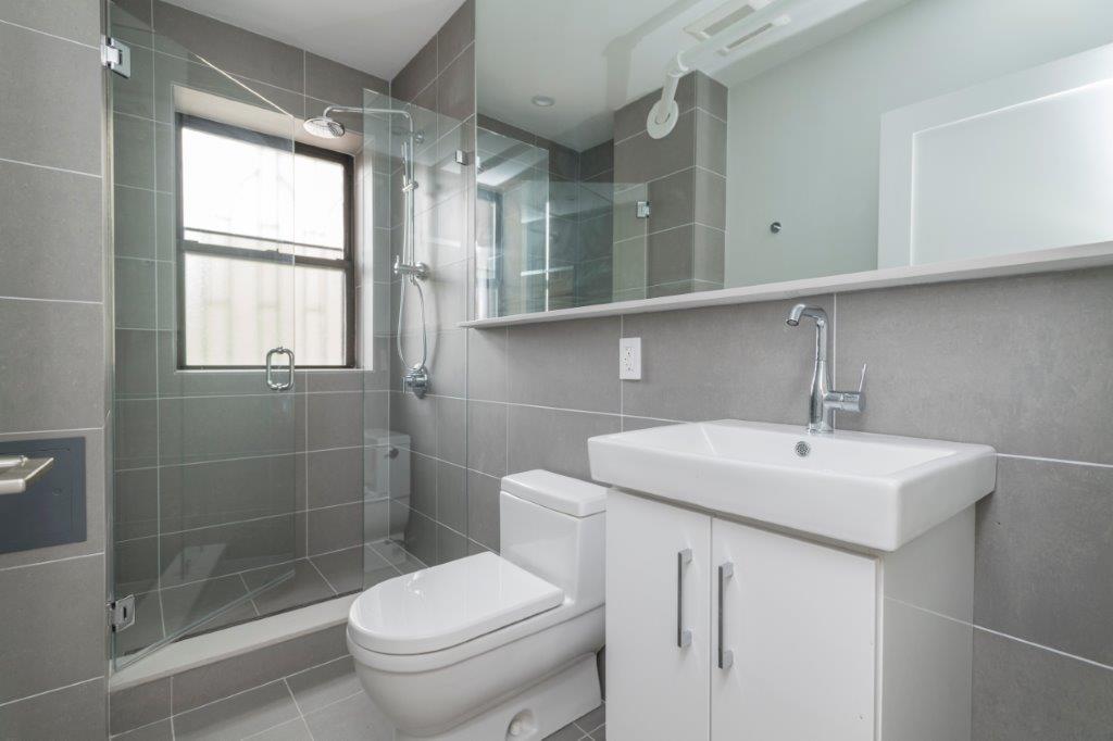 123 Highland Ave, Winter Hill