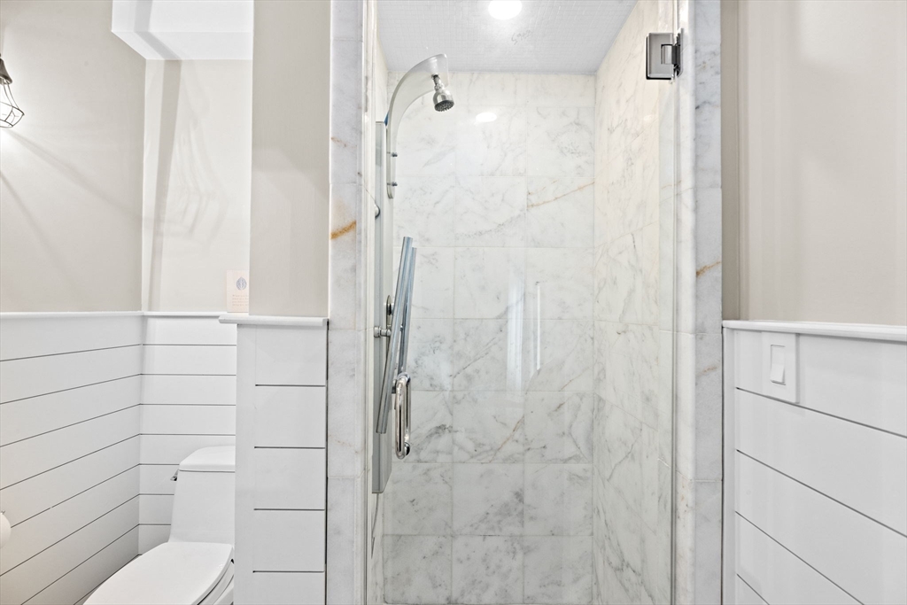 108-110 Elm St, Cohasset