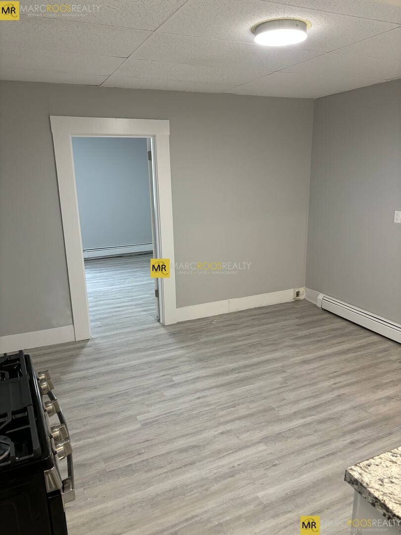 273 Maverick St, East Boston