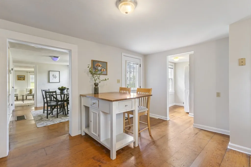 191-193 South St, Hingham