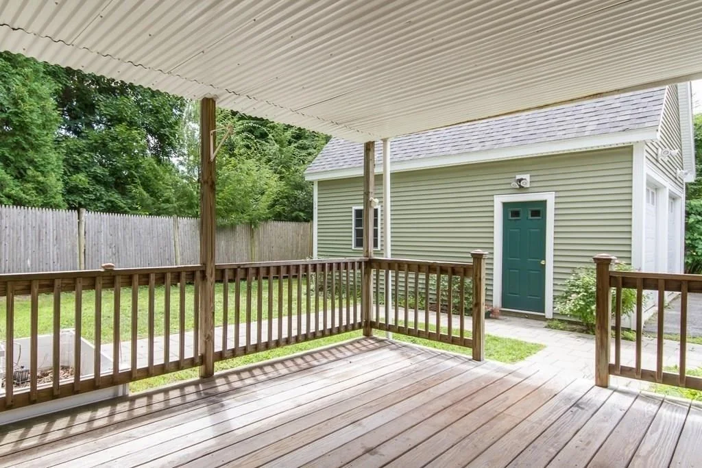36 Willowdale Rd, Groton