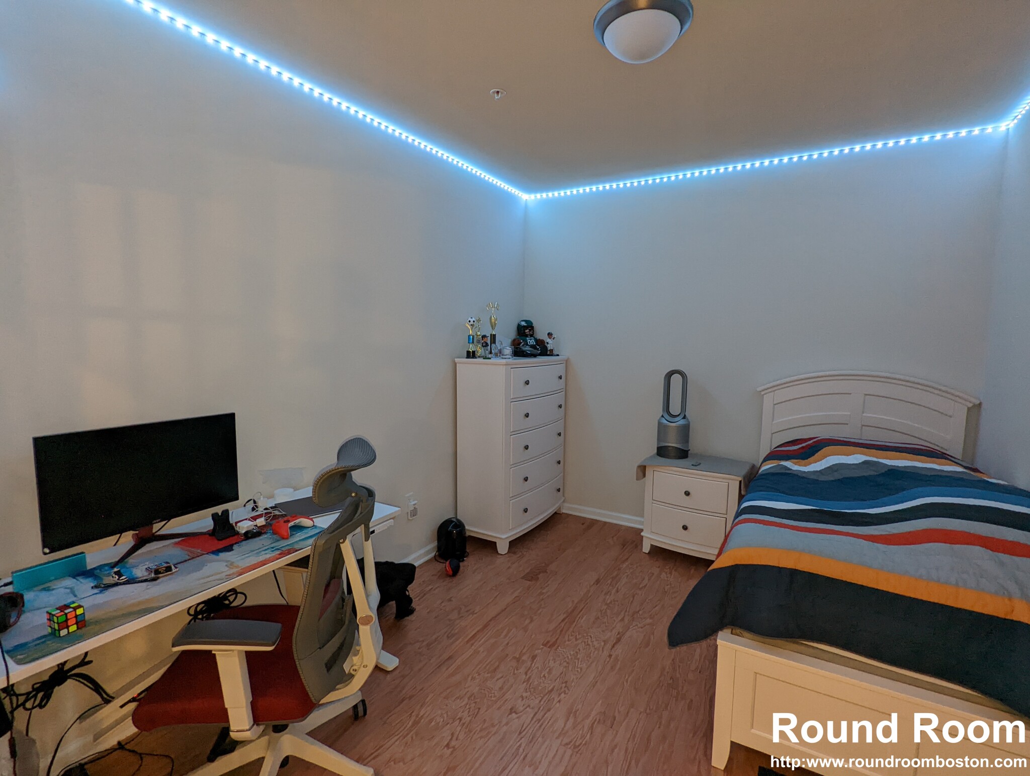 120 University Ave, Westwood