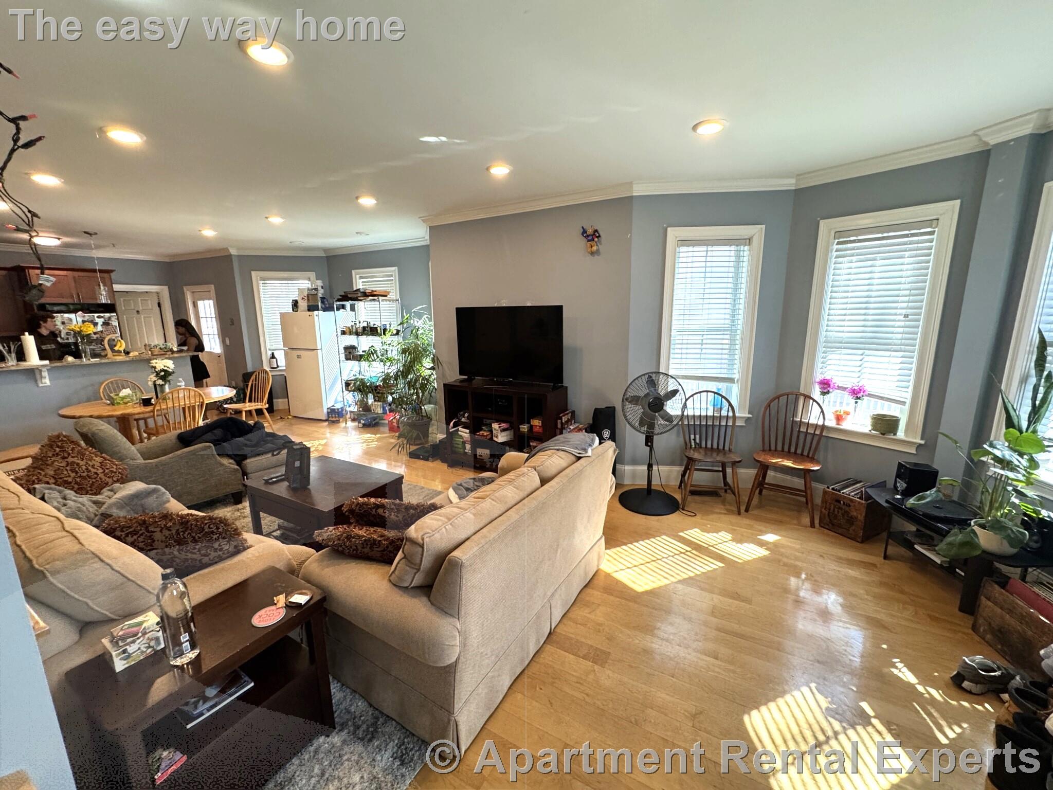 15 Orchard St, Porter Square