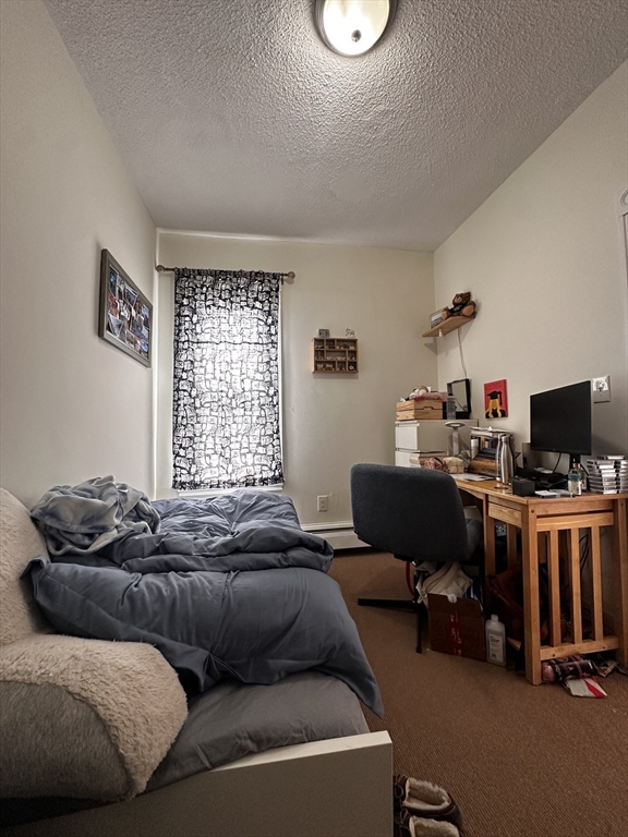 233 Charles St, East Cambridge