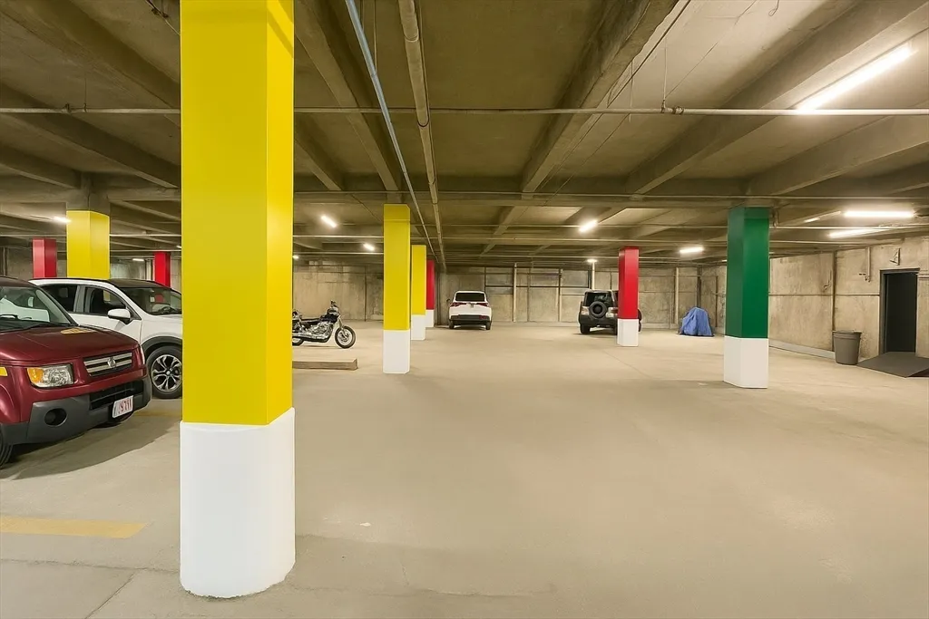 140 Chestnut, Springfield