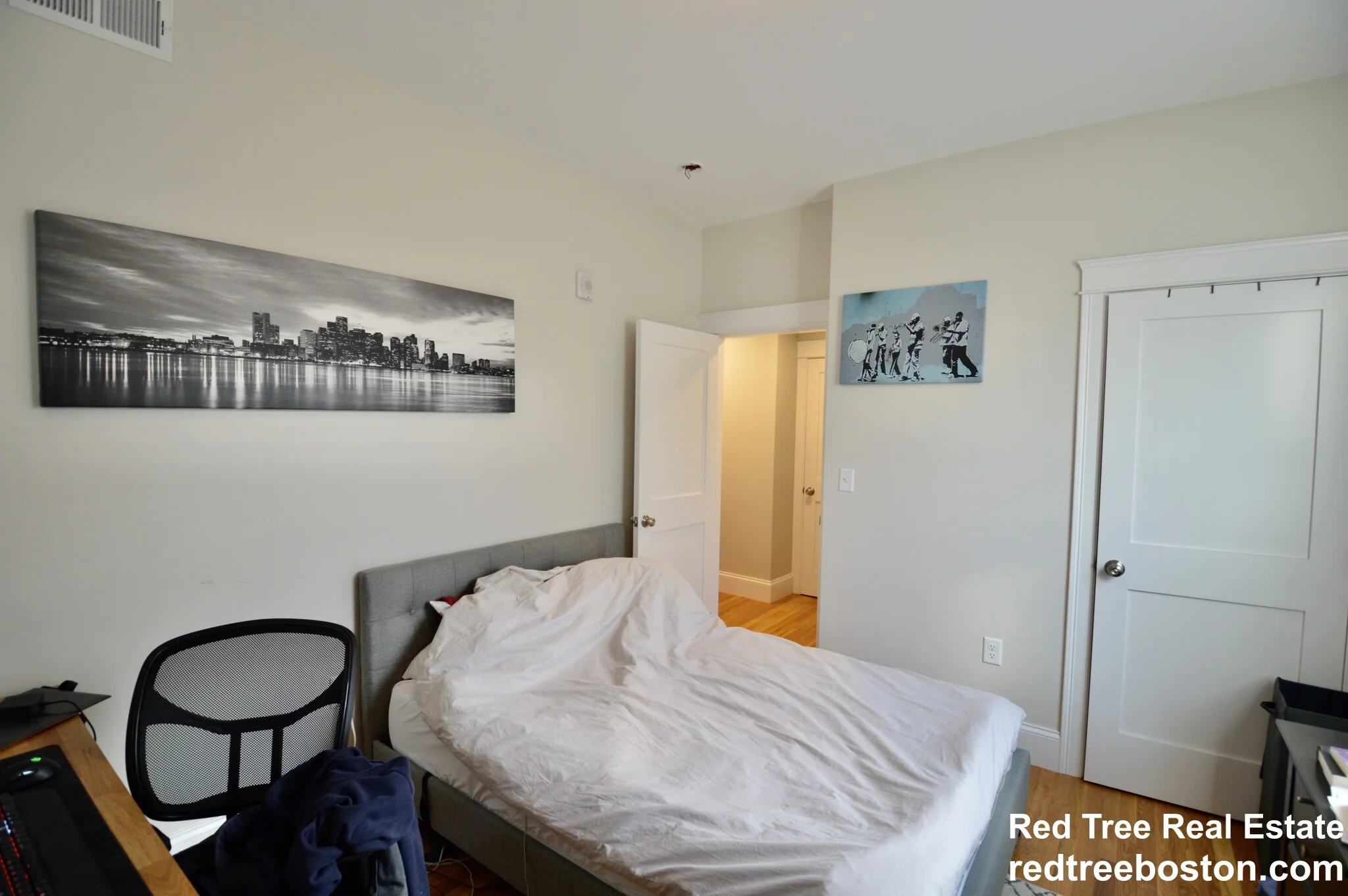 405 South Huntington Ave, Jamaica Plain