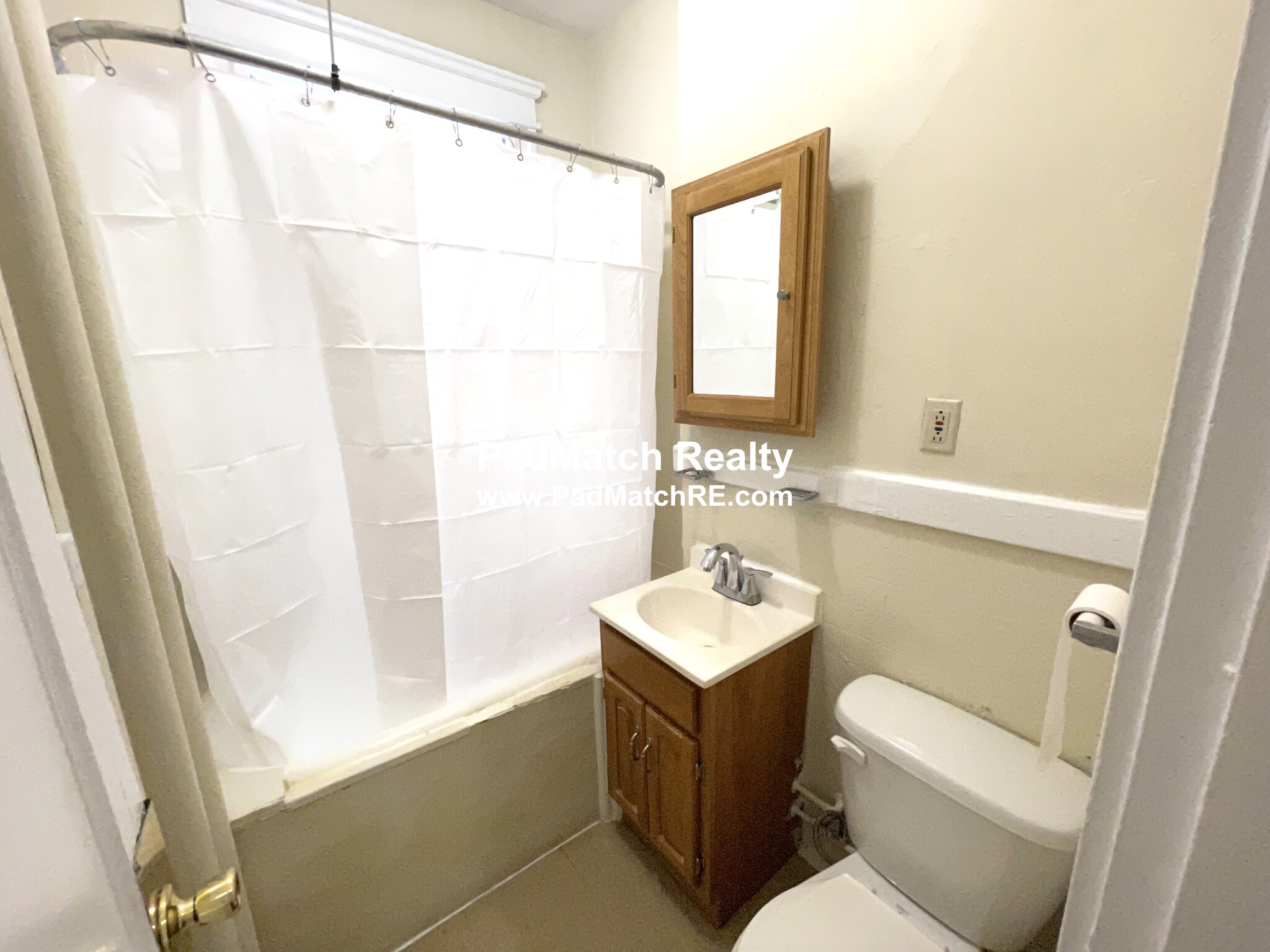 225 Kelton St, Allston