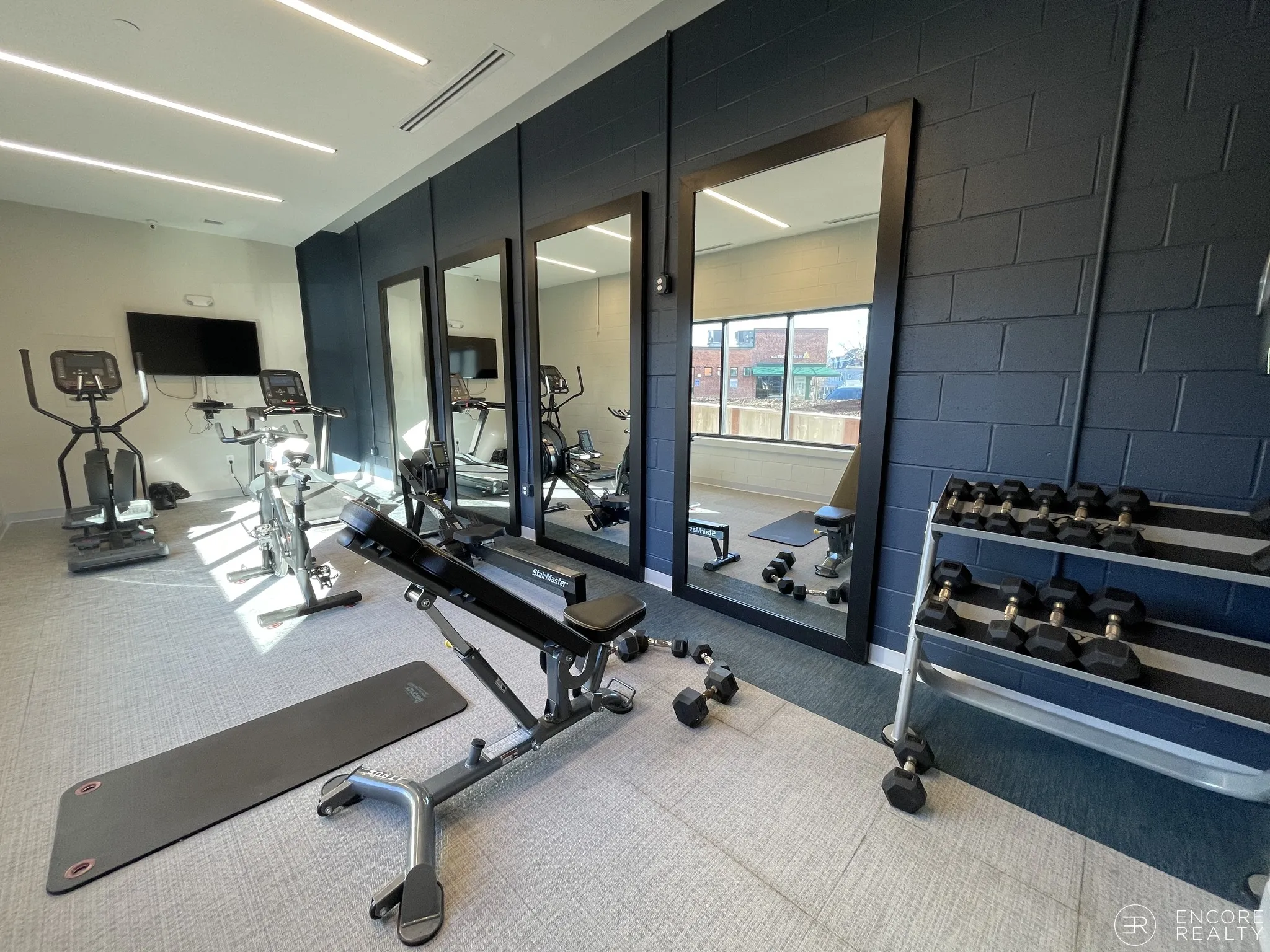 455 Harvard St, North Brookline