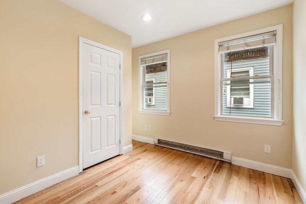 570 Washington St, Brighton