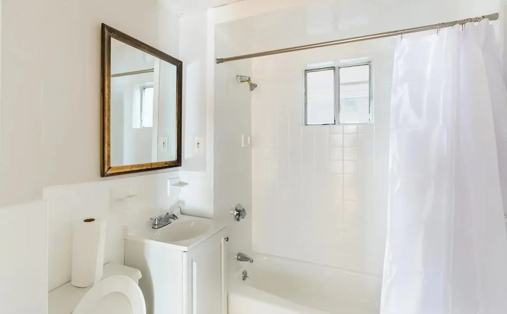 31 Falcon St, East Boston