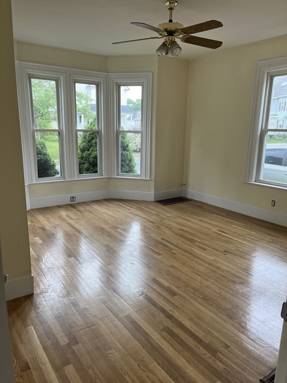 29 Lincoln St, Stoneham