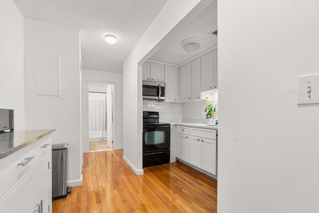 191 Bunker Hill St, Charlestown