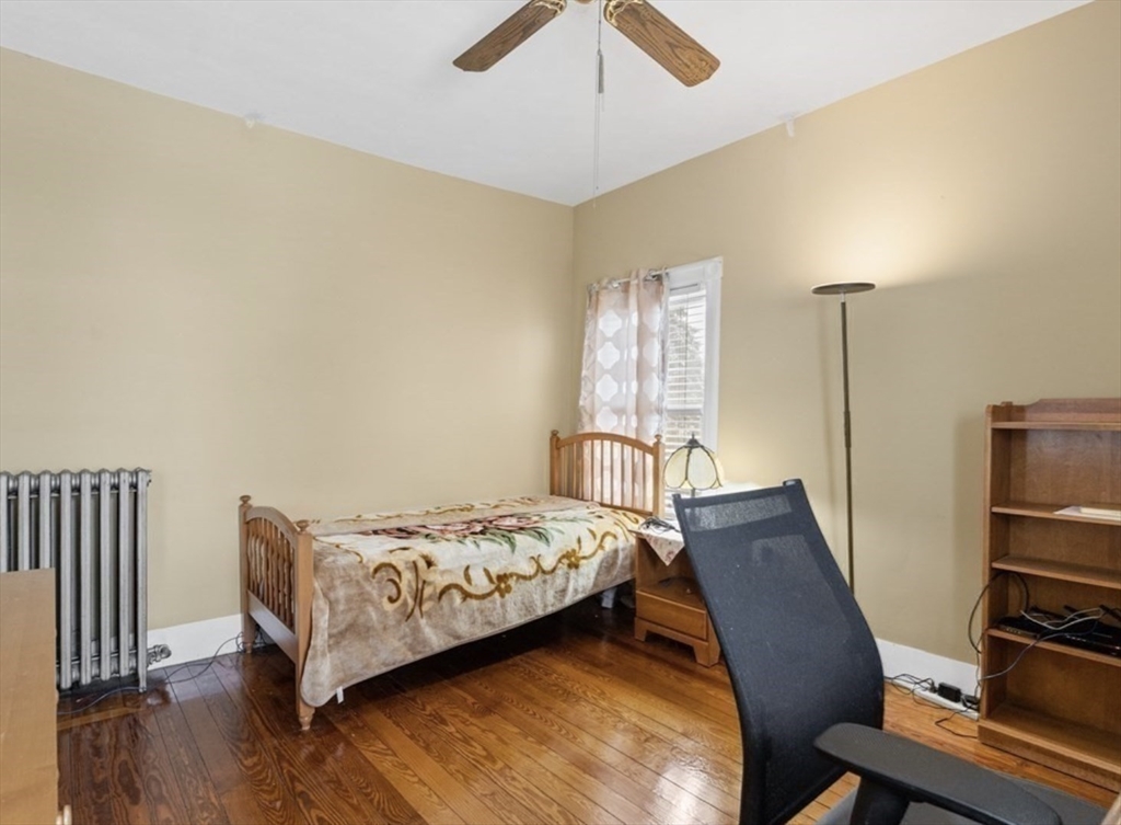 124 Sheridan Ave, Medford