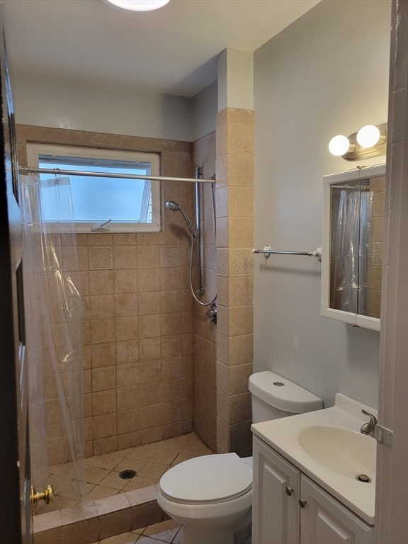 33 Calumet St, Mission Hill