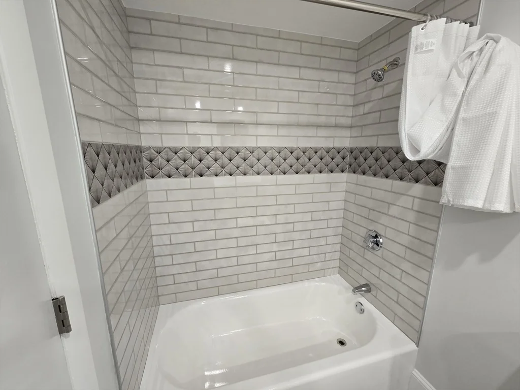 94 Beaconsfield Rd, Brookline Hills