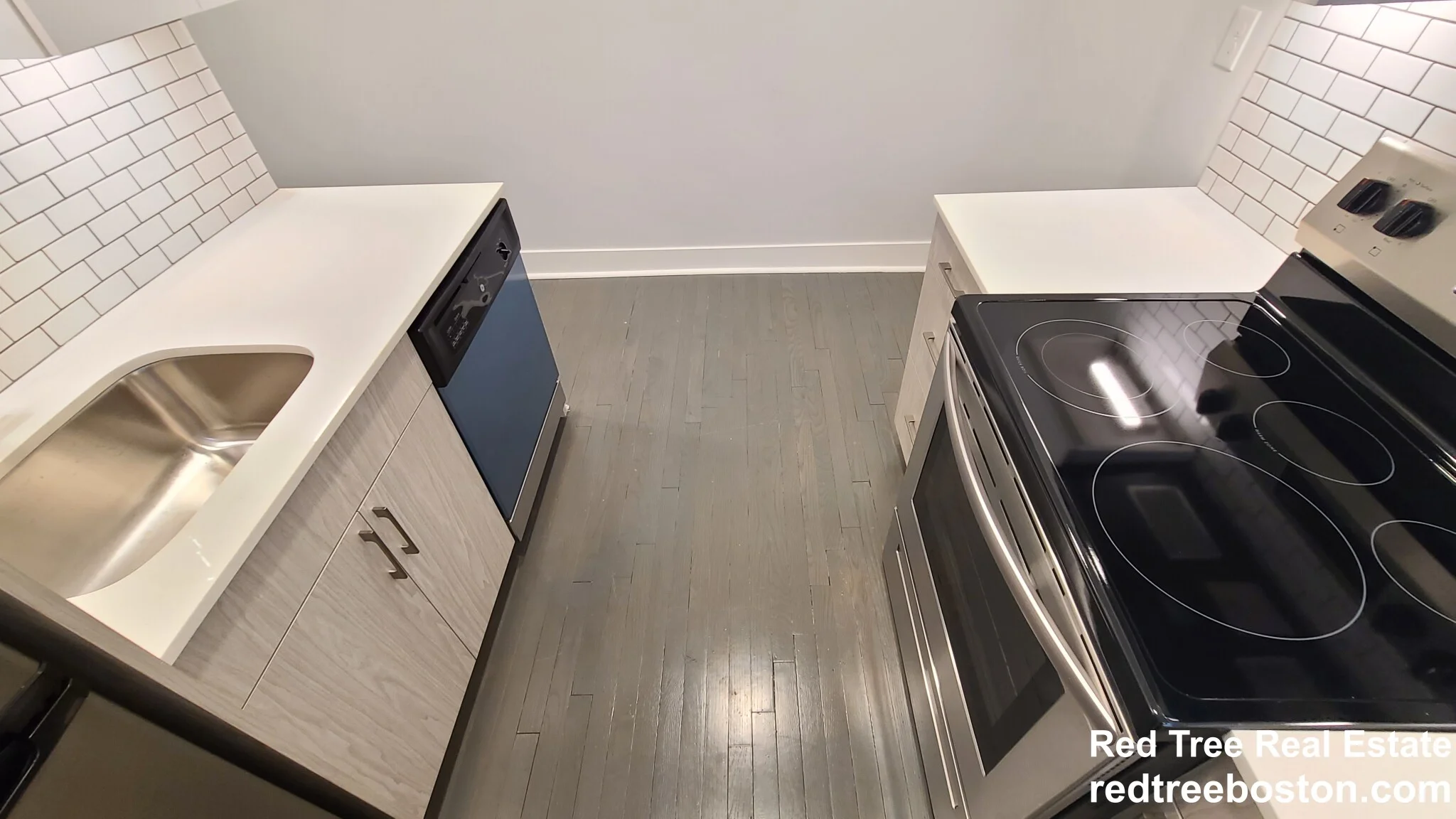 124 Peterborough St, Fenway