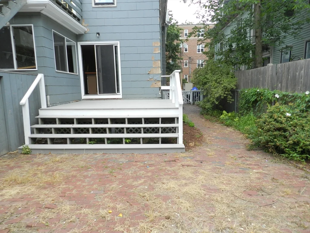 14 Fairmont St, Cambridgeport